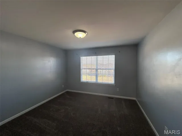 $2,700 | 105 Wabash Spur Drive, O'Fallon, MO 63366