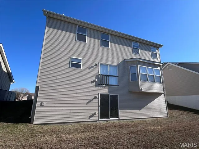 $2,700 | 105 Wabash Spur Drive, O'Fallon, MO 63366