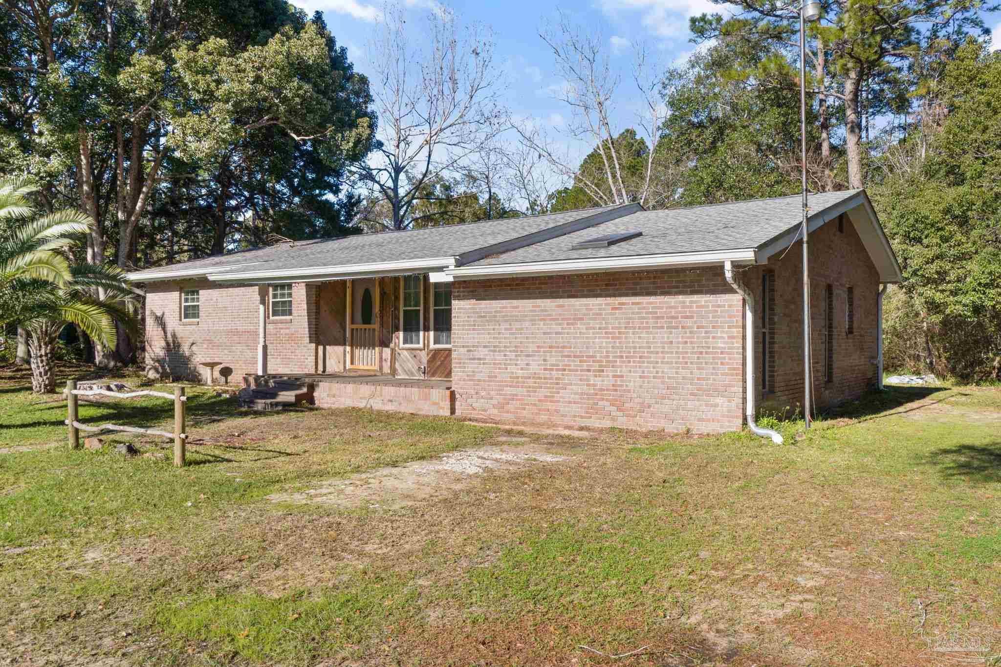 4738 Ward Basin Road Milton, FL 32583 - Photo 2 of 33 Gallery Image 2