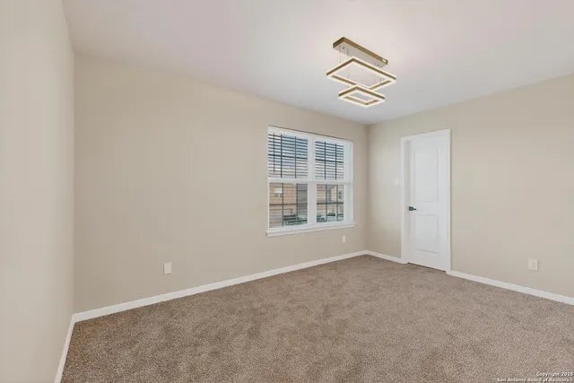 $299,900 | 15203 Escalante Pass, Von Ormy, TX 78073