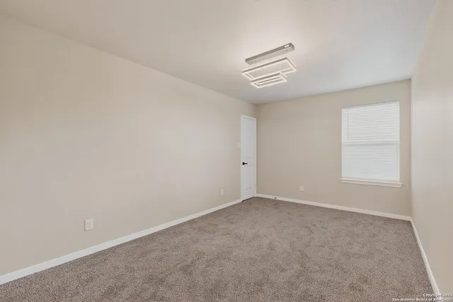 $299,900 | 15203 Escalante Pass, Von Ormy, TX 78073