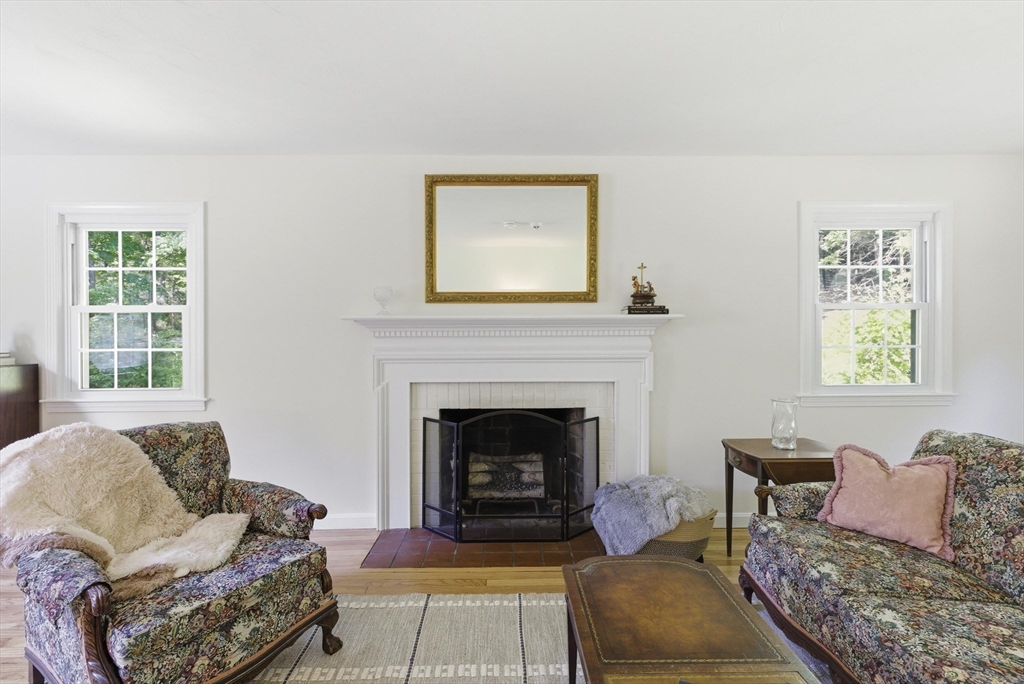 49 Country Way Northampton, MA 01062 - Photo 18 of 41