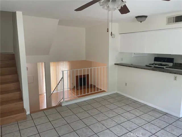 a view of a livingroom with an empty space