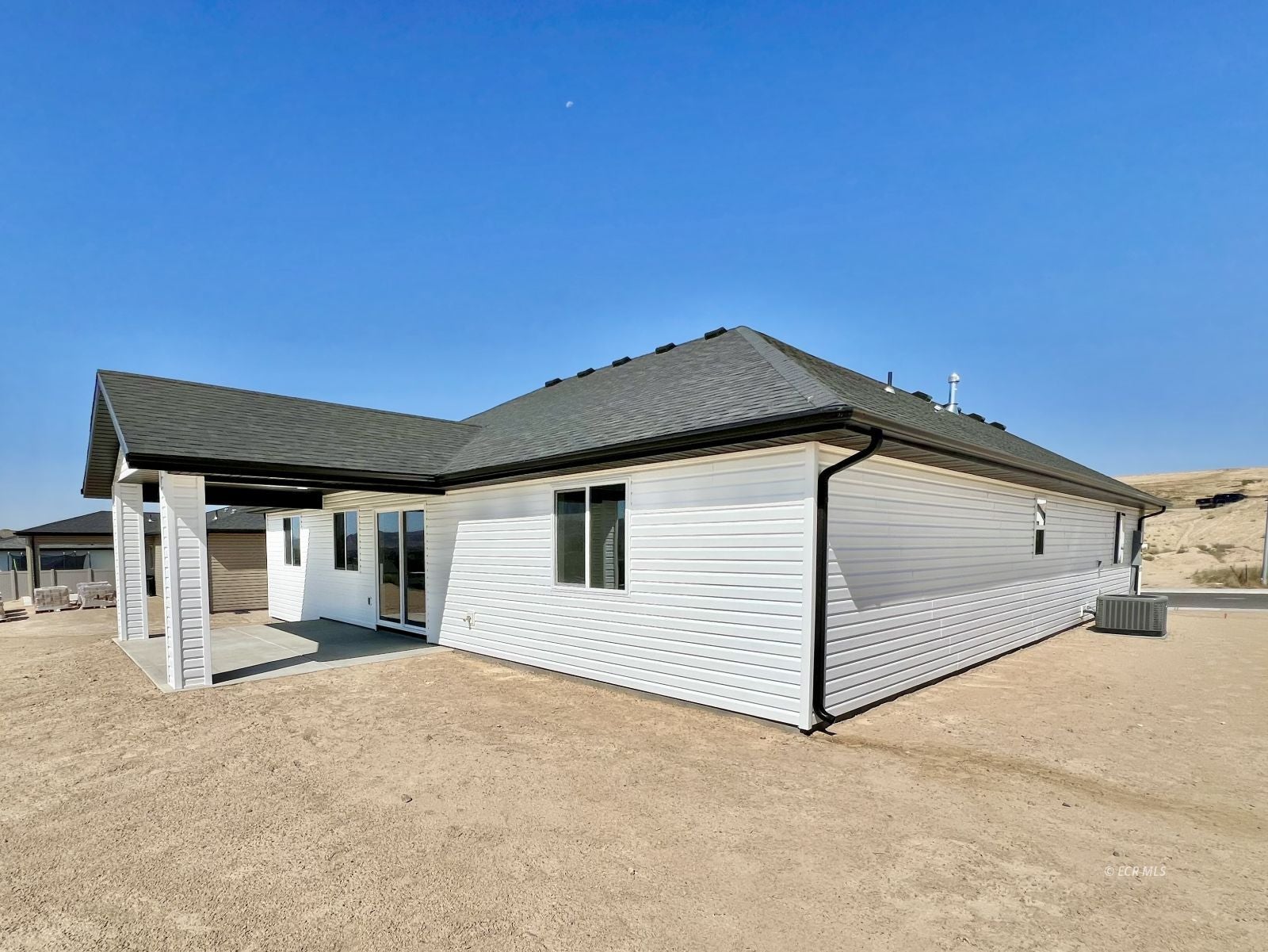 219 Spring Creek Parkway Spring Creek, NV 89815 - Photo 29 of 32 Gallery Image 29