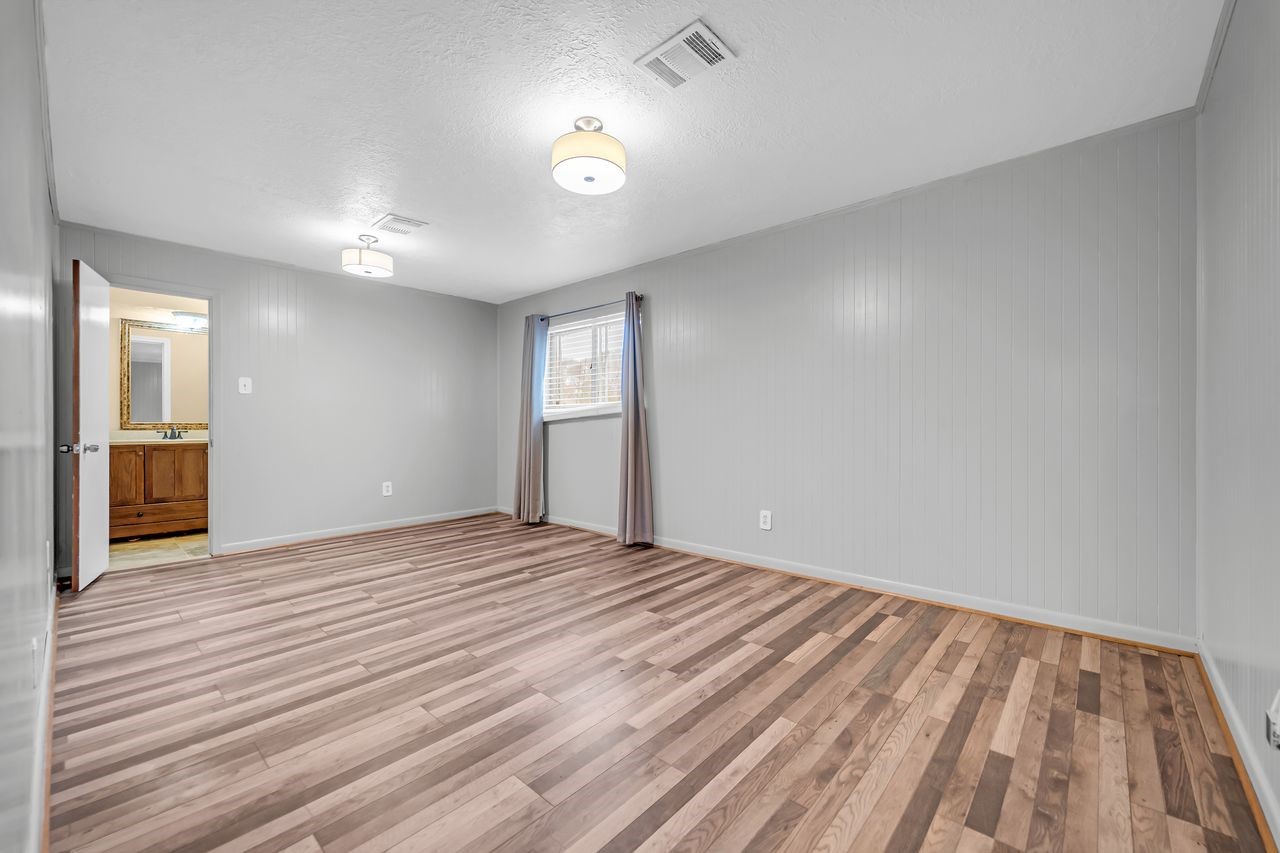 18815 Whitewood Drive Spring, TX 77373 - Photo 16 of 46