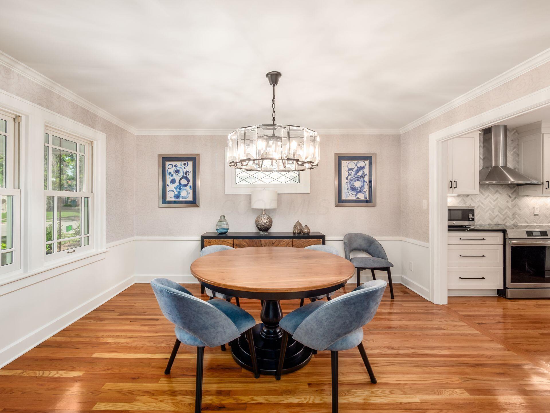 180 South Ardmore Road Columbus, OH 43209 - Photo 9 of 45 Dining Room Overview