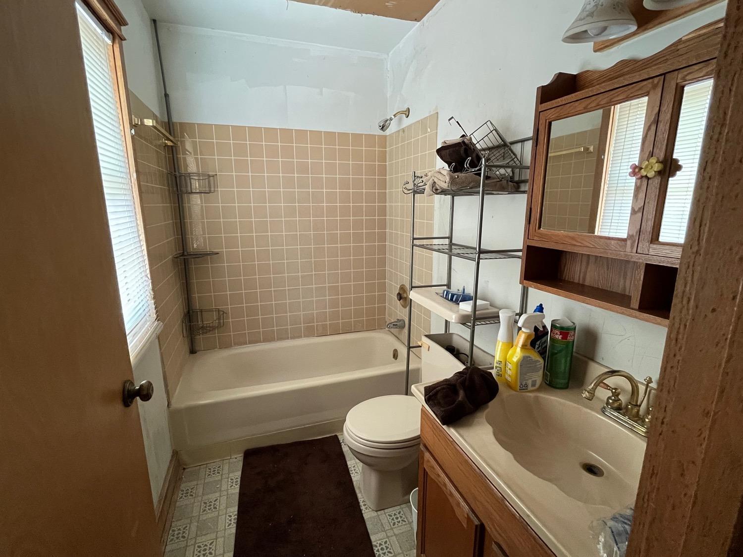 2185 Greentree Road Lebanon, OH 45036 - Photo 5 of 37 Gallery Image 5