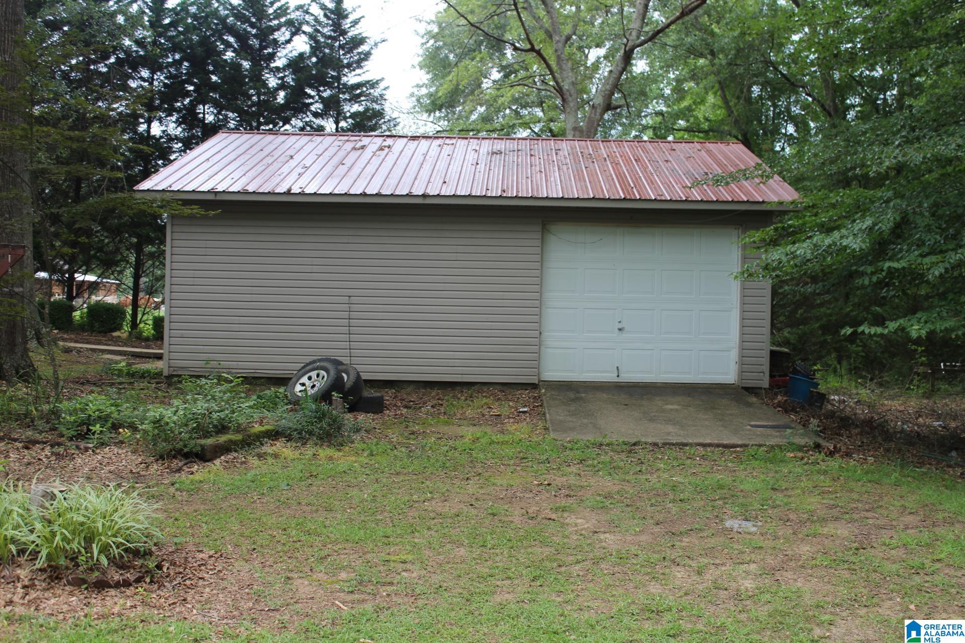 230 Roy Dailey Road Nauvoo, AL 35578 - Photo 12 of 39