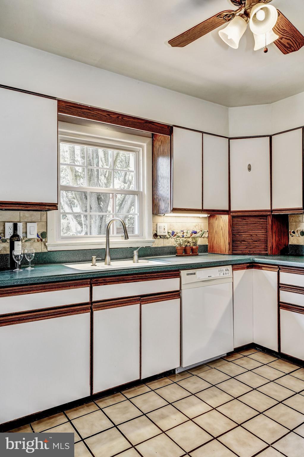 3409 Ramsgate Terrace Alexandria, VA 22309 - Photo 19 of 43 Kitchen w/ view to deck, and door to carport
