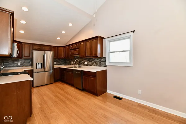 $265,900 | 4945 Royal Orbit Court, Indianapolis, IN 46237