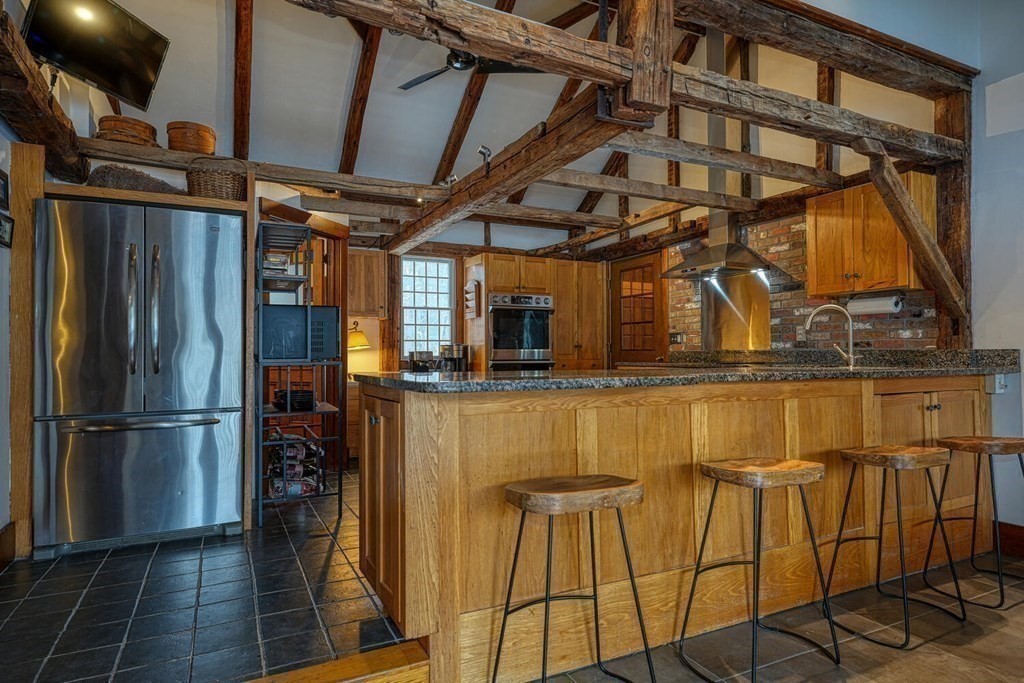 276 Berlin Road Bolton, MA 01740 - Photo 7 of 36 Gallery Image 7