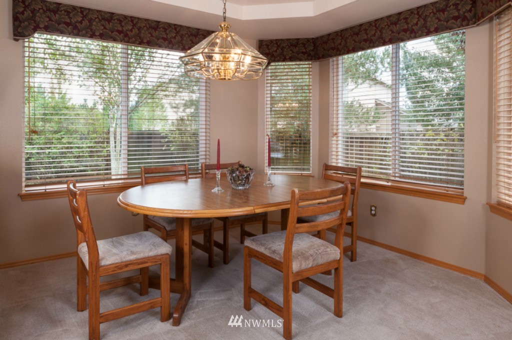4627 Northeast 7th Place Renton, WA 98059 - Photo 6 of 16