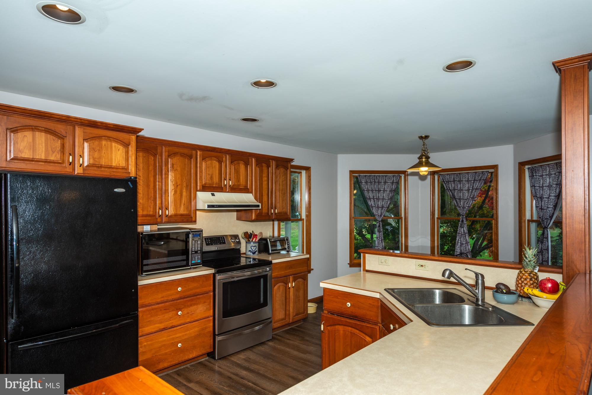 262 Stuart Road Carlisle, PA 17015 - Photo 14 of 38 KITCHEN WORK SPACE