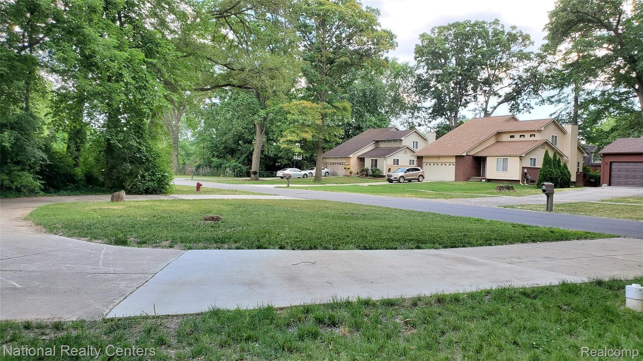 18470 Cornell Road Southfield, MI 48075 - Photo 7 of 44 20200701_164056.jpg