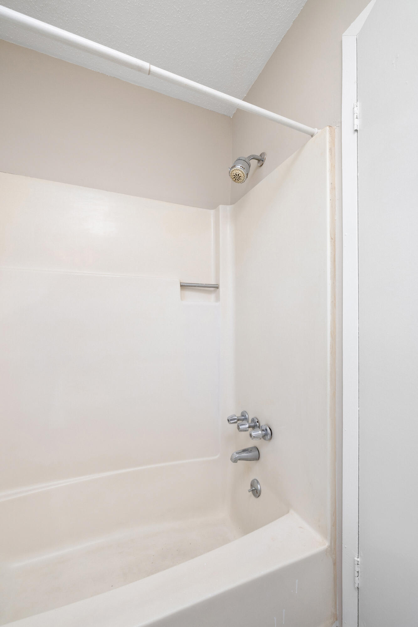 1121 Alice Drive, Unit 8 Sumter, SC 29150 - Photo 23 of 28 26