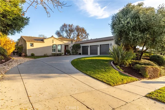 $1,295,000 | 843 Hacienda Circle, Paso Robles, CA 93446