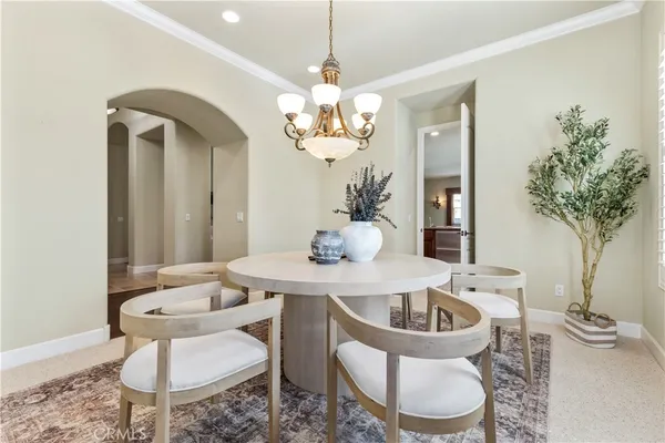 $1,199,000 | 843 Hacienda Circle, Paso Robles, CA 93446