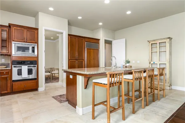 $1,199,000 | 843 Hacienda Circle, Paso Robles, CA 93446