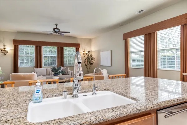 $1,199,000 | 843 Hacienda Circle, Paso Robles, CA 93446