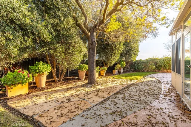 $1,295,000 | 843 Hacienda Circle, Paso Robles, CA 93446