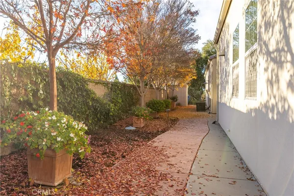 $1,199,000 | 843 Hacienda Circle, Paso Robles, CA 93446