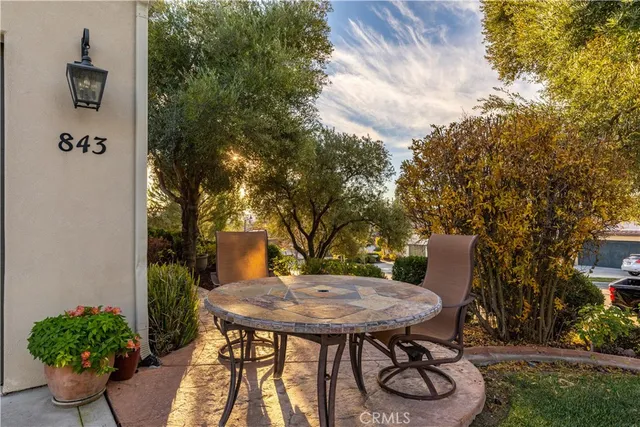 $1,295,000 | 843 Hacienda Circle, Paso Robles, CA 93446