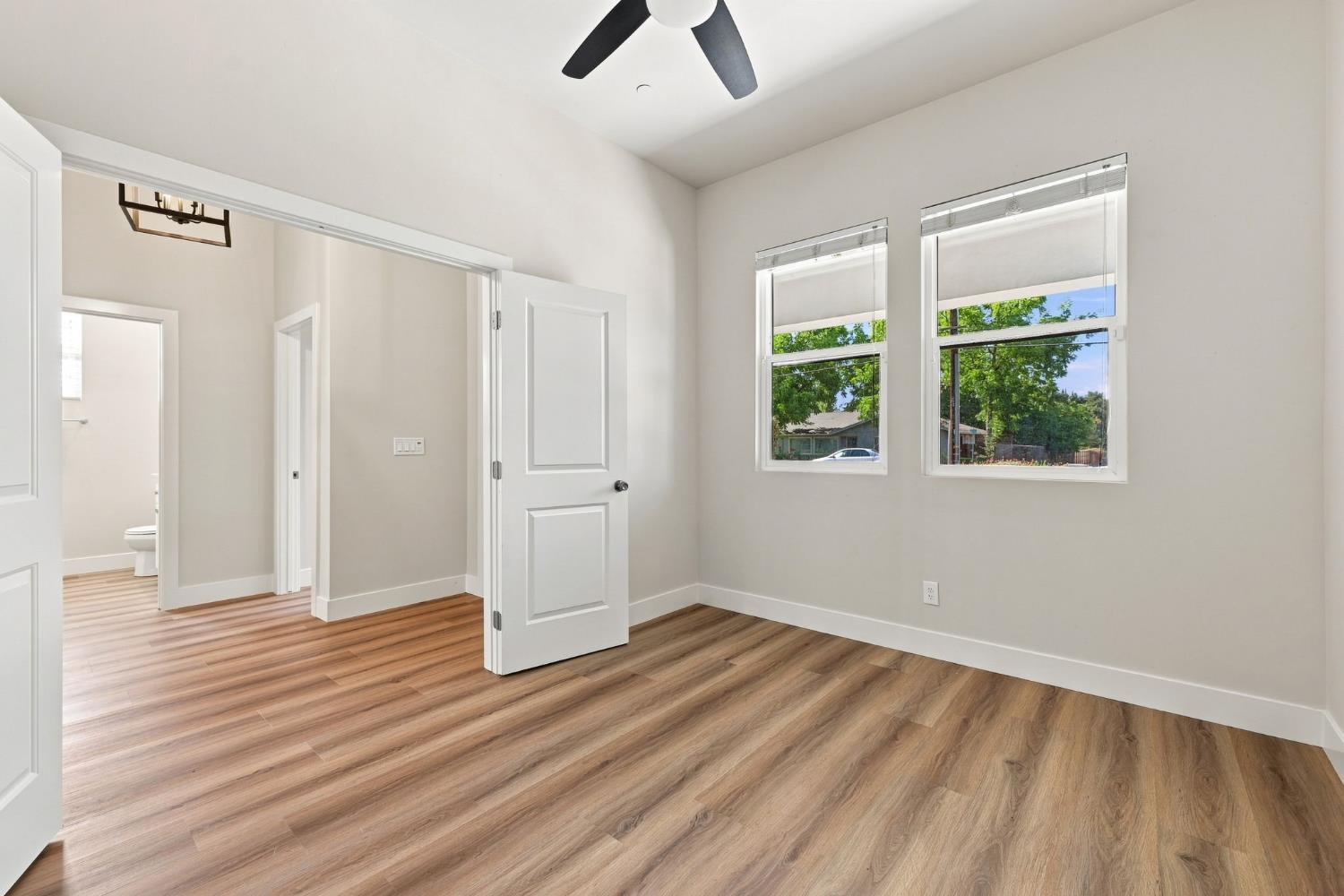 5027 Engle Road Carmichael, CA 95608 - Photo 37 of 71 Gallery Image 37