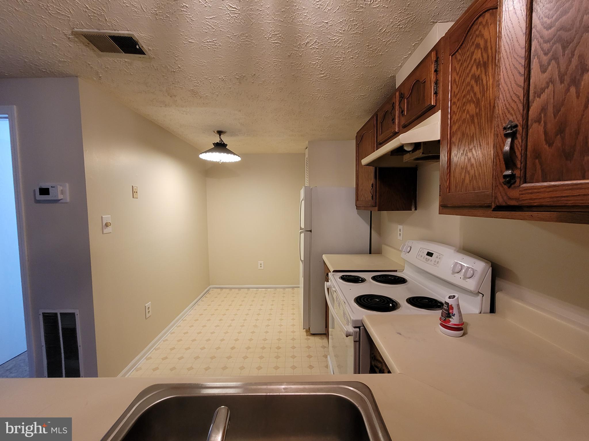 11204 Legato Way Silver Spring, MD 20901 - Photo 16 of 17 Gallery Image 16