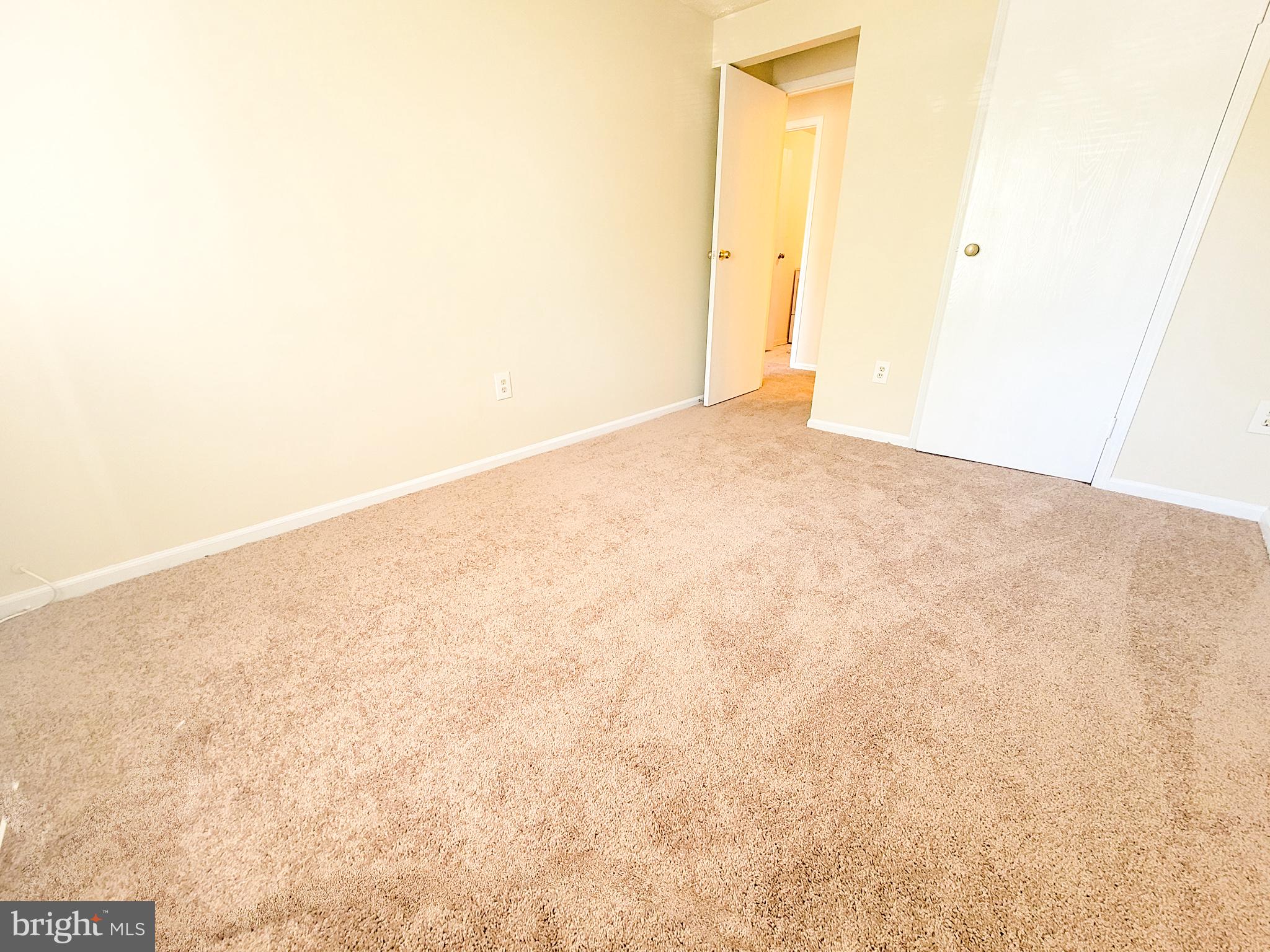 11204 Legato Way Silver Spring, MD 20901 - Photo 2 of 17 Gallery Image 2