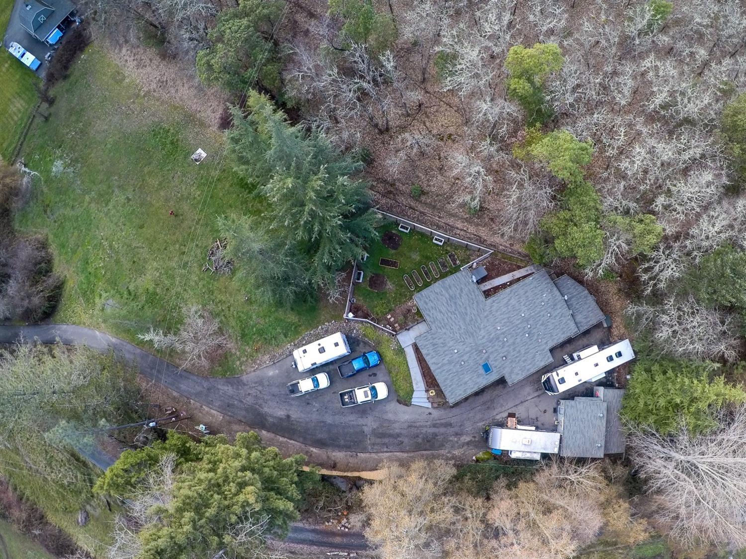 4114 Upper River Road Grants Pass, OR 97526 - Photo 5 of 24 Aerial of property