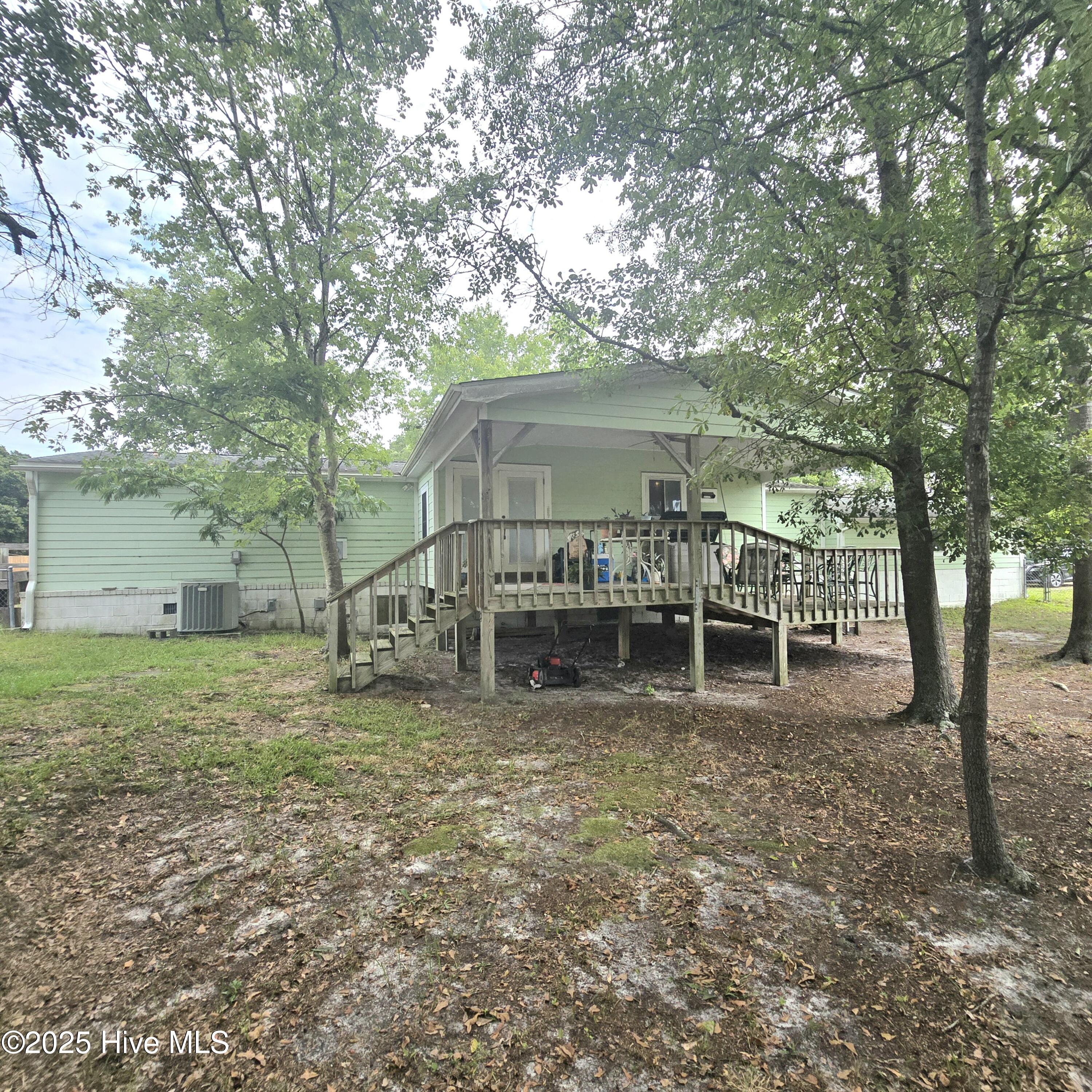 206 Holden Road Holly Ridge, NC 28445 - Photo 7 of 30 Back porch