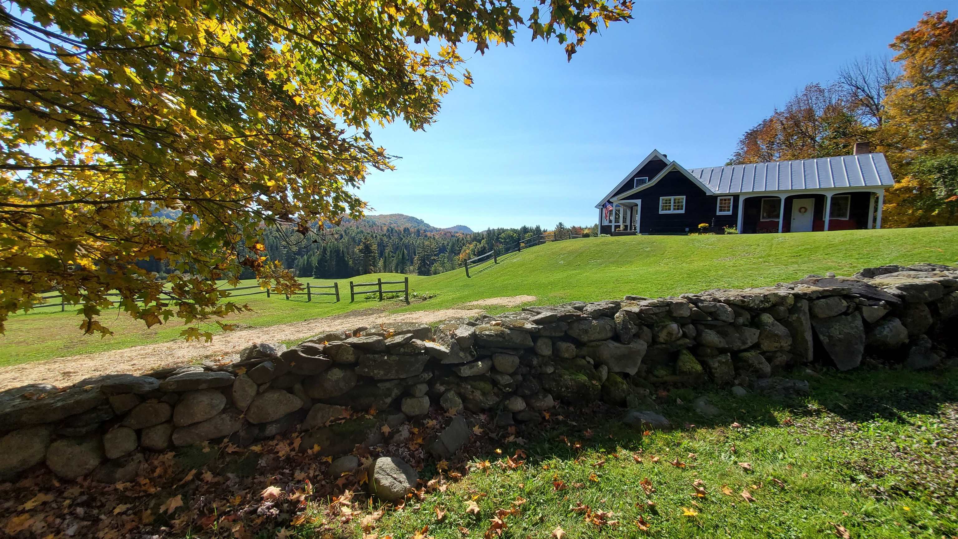 215 Old Post Road Bradford, VT 05033 - Photo 22 of 39