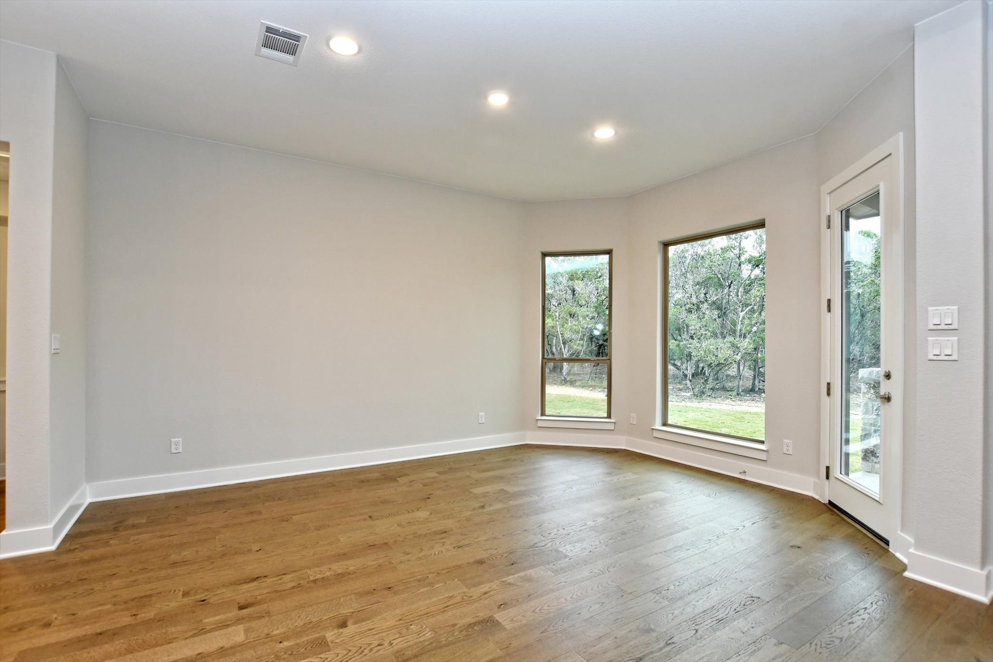 4616 Destination Way Jonestown, TX 78645 - Photo 11 of 32