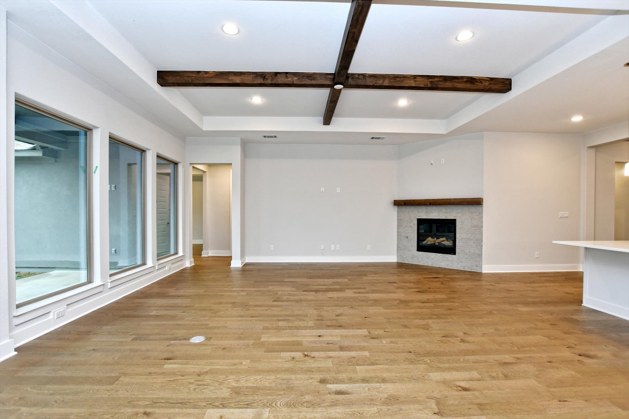 4616 Destination Way Jonestown, TX 78645 - Photo 7 of 32