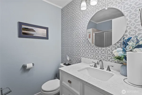 $2,650 | 7501 Ruby Drive Southwest, Unit H202, Lakewood, WA 98498