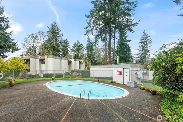 $2,650 | 7501 Ruby Drive Southwest, Unit H202, Lakewood, WA 98498