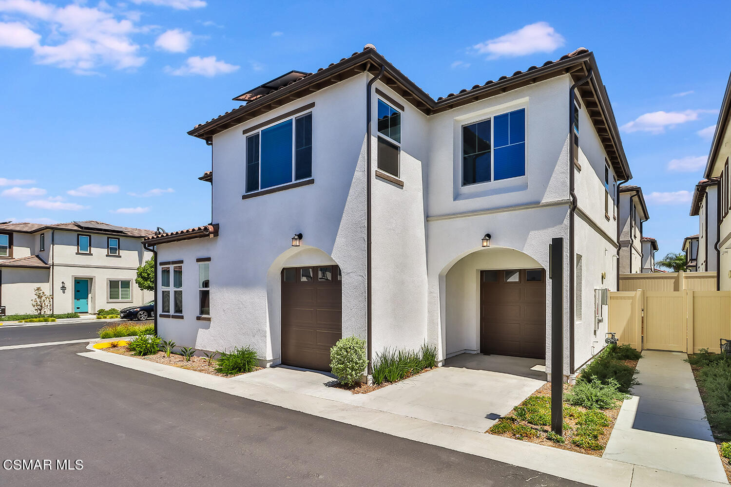 3068 Harrison Lane Simi Valley, CA 93065 - Photo 2 of 48 a front view of a house with entertaining space