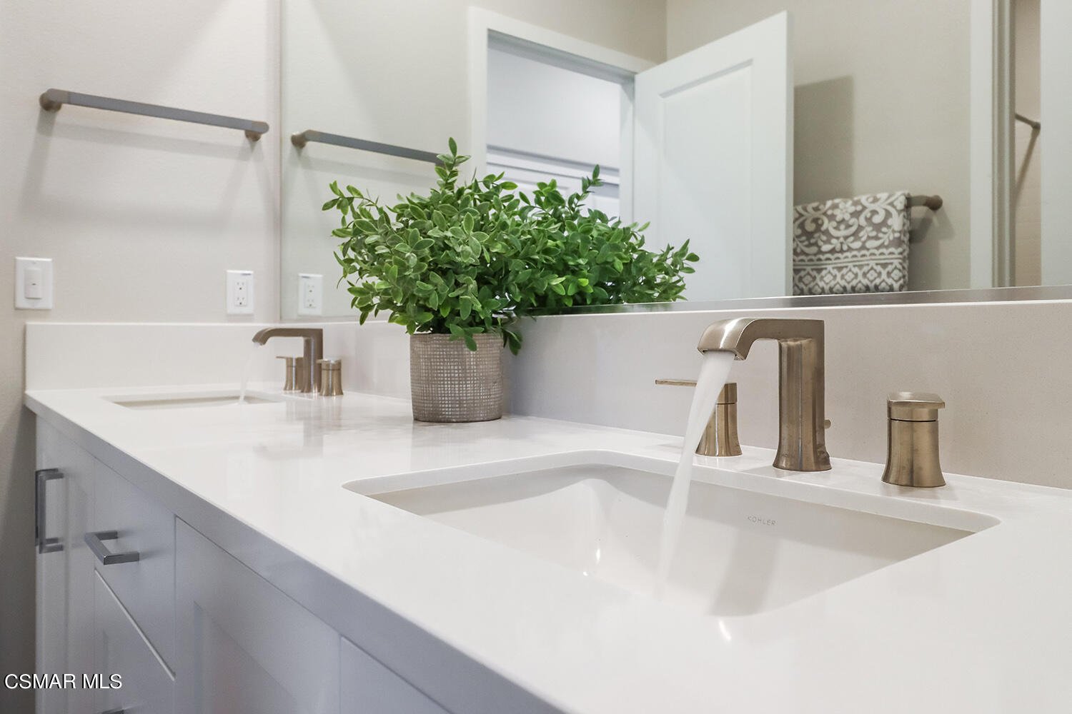 3068 Harrison Lane Simi Valley, CA 93065 - Photo 28 of 48 a close view of sink