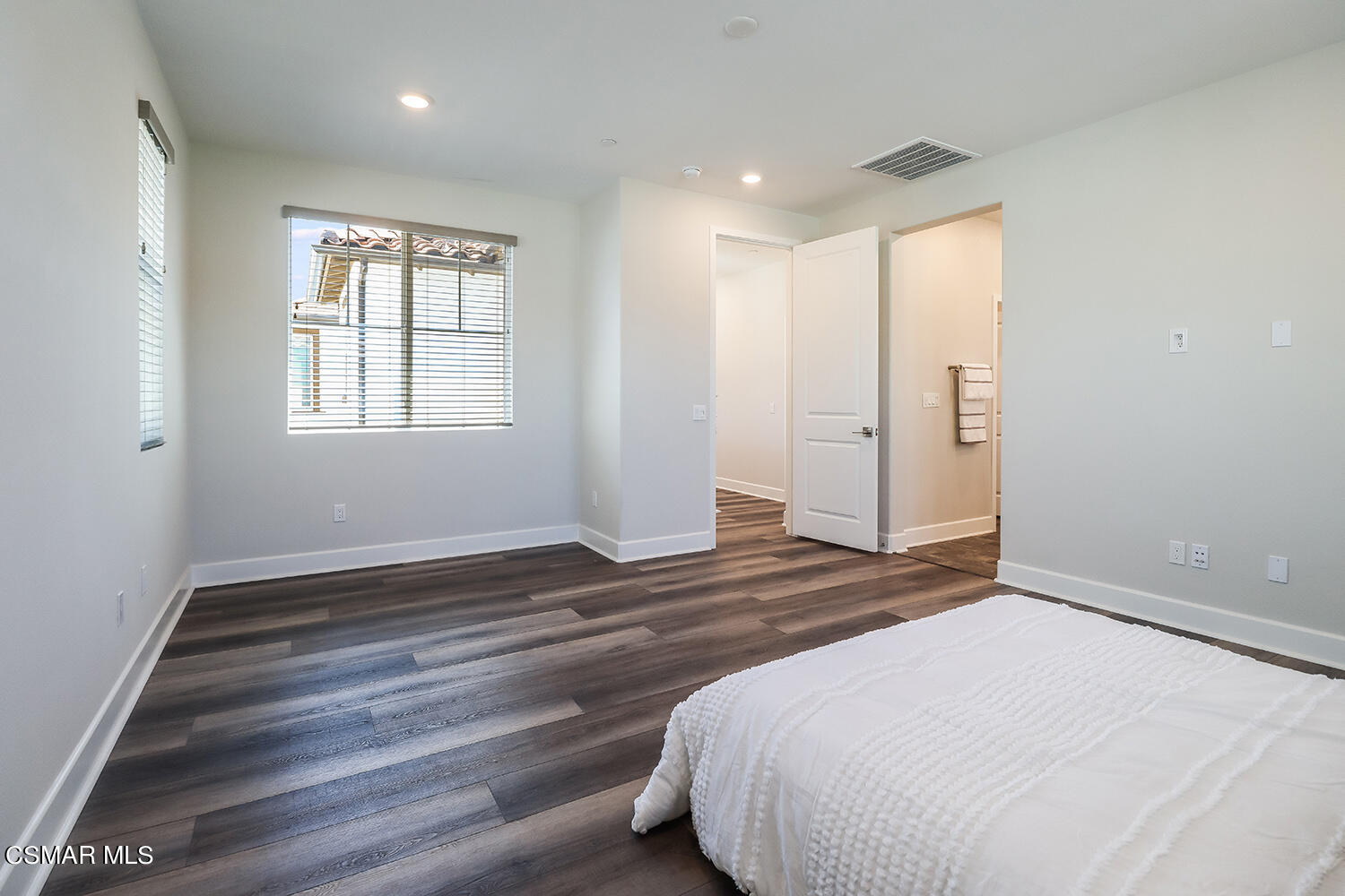 3068 Harrison Lane Simi Valley, CA 93065 - Photo 31 of 48 a bedroom with a bed and a window