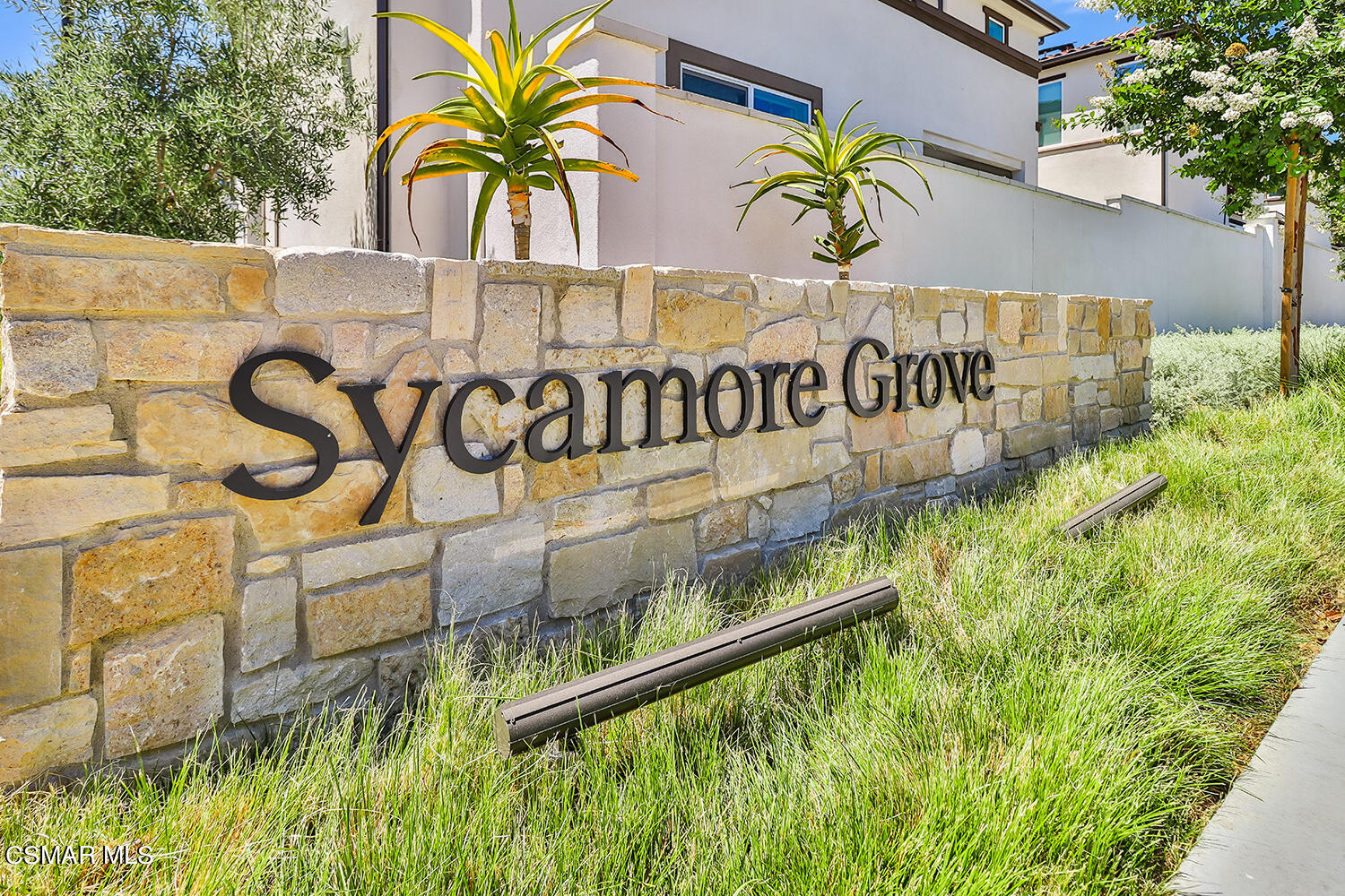 3068 Harrison Lane Simi Valley, CA 93065 - Photo 5 of 48 a sign on the wall of a building