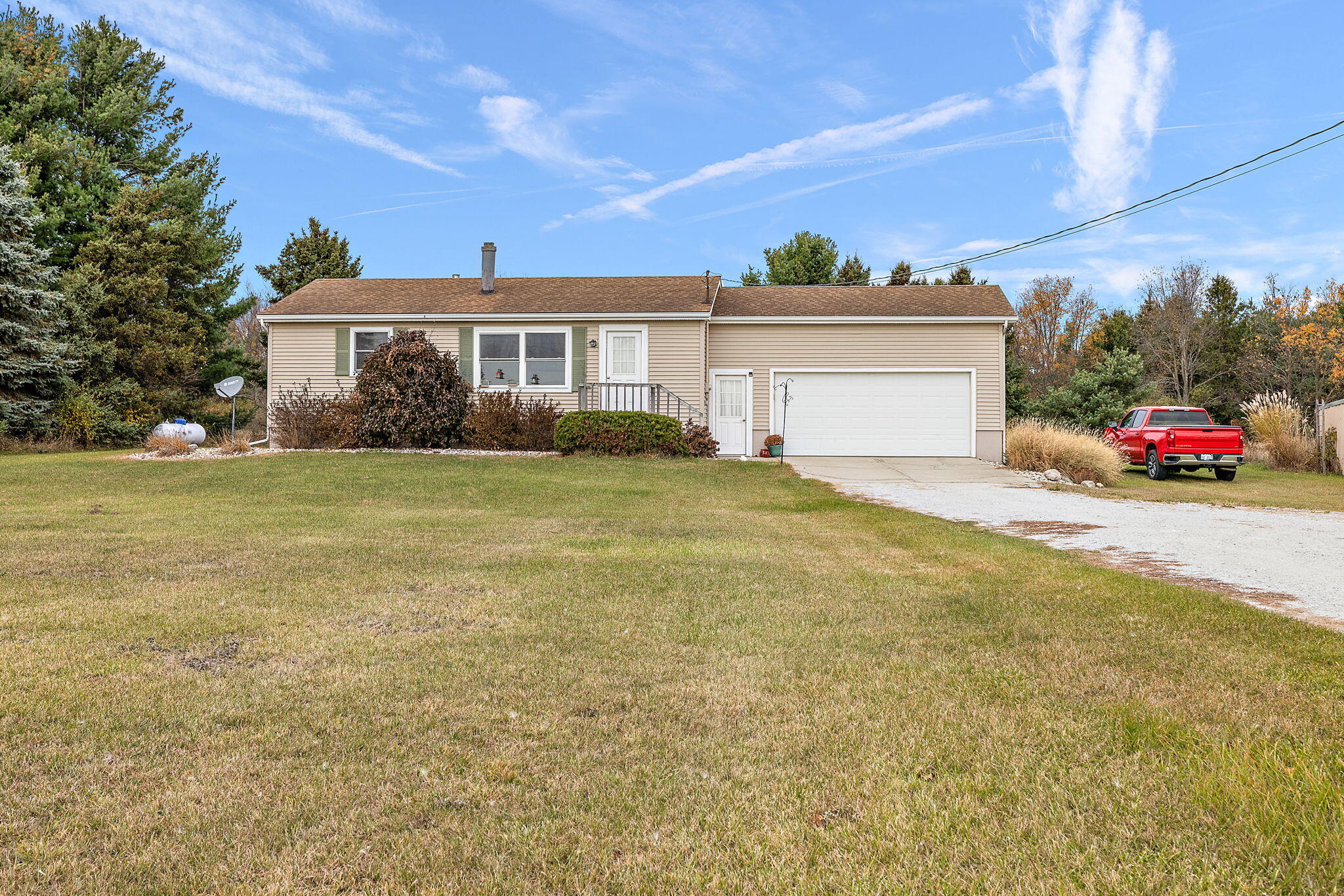 7068 Fruitvale Road Montague, MI 49437 - Photo 1 of 34 20-web-or-mls-2R9A4334