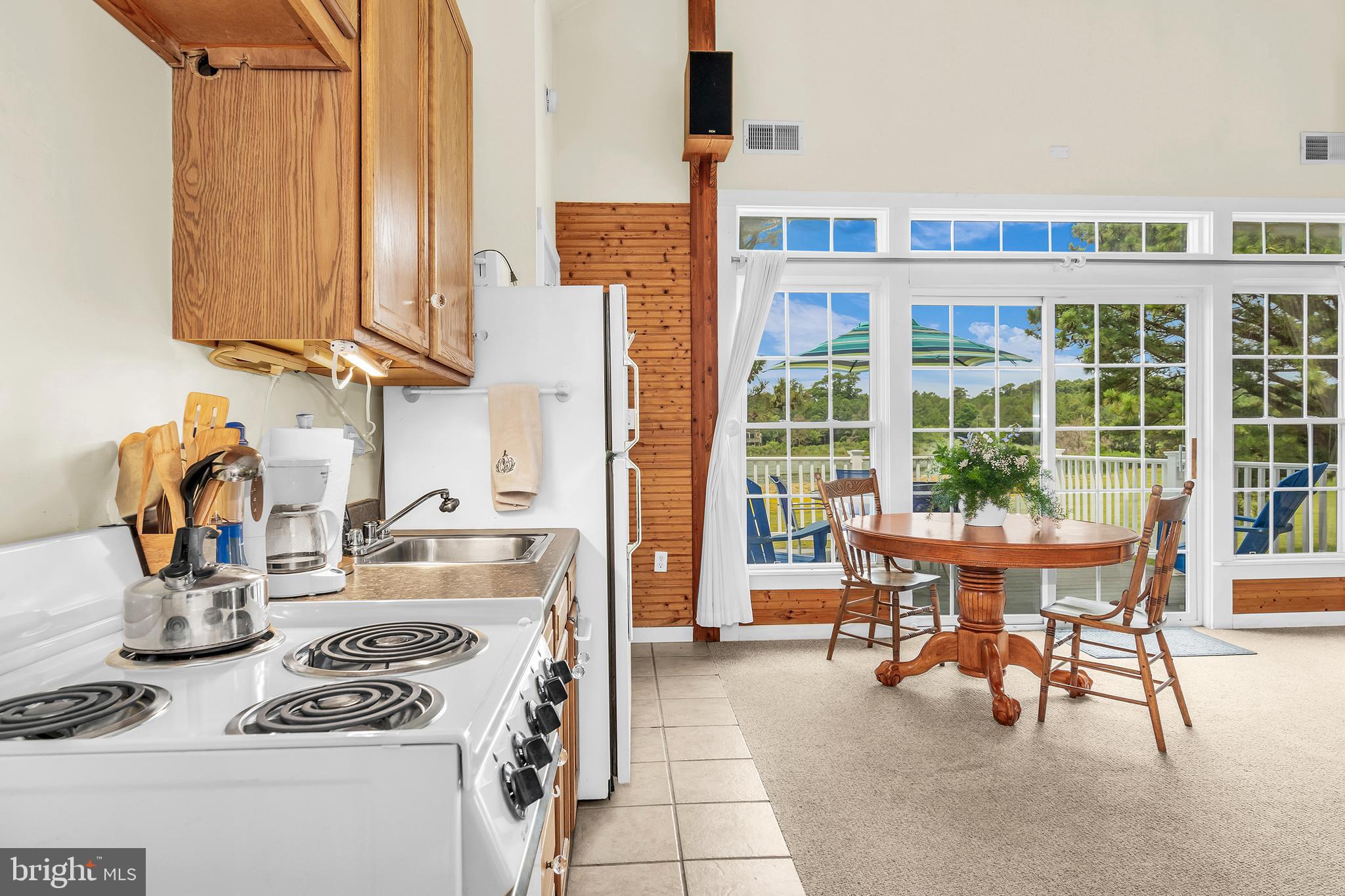 4938 Fairbank Road Tilghman, MD 21671 - Photo 23 of 45 Kitchen Dining