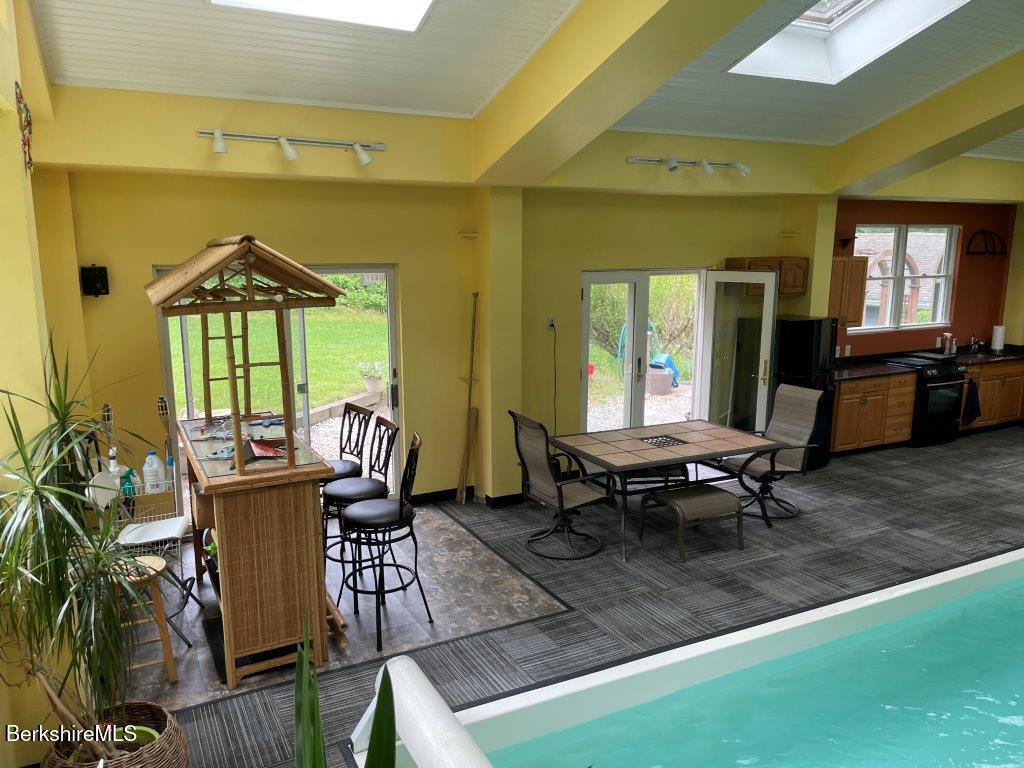 851 East New Lenox Road Pittsfield, MA 01201 - Photo 19 of 58 20260601_144451462_iOS