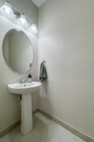 $414,900 | 141 Southeast Via Visconti, Port St. Lucie, FL 34952