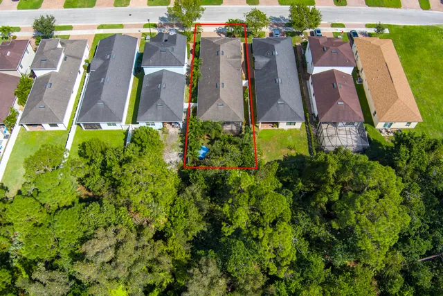 $414,900 | 141 Southeast Via Visconti, Port St. Lucie, FL 34952