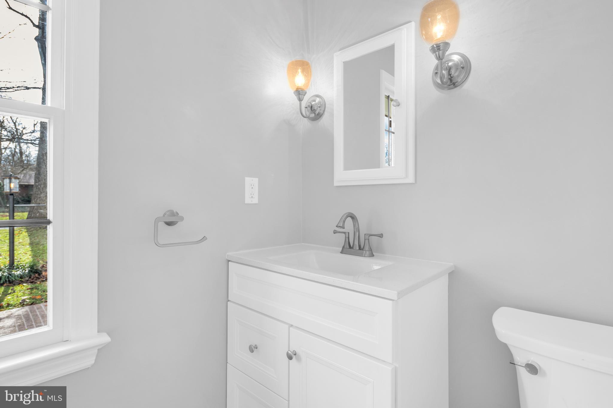 93 Hawick Road Inwood, WV 25428 - Photo 20 of 34 Half Bathroom