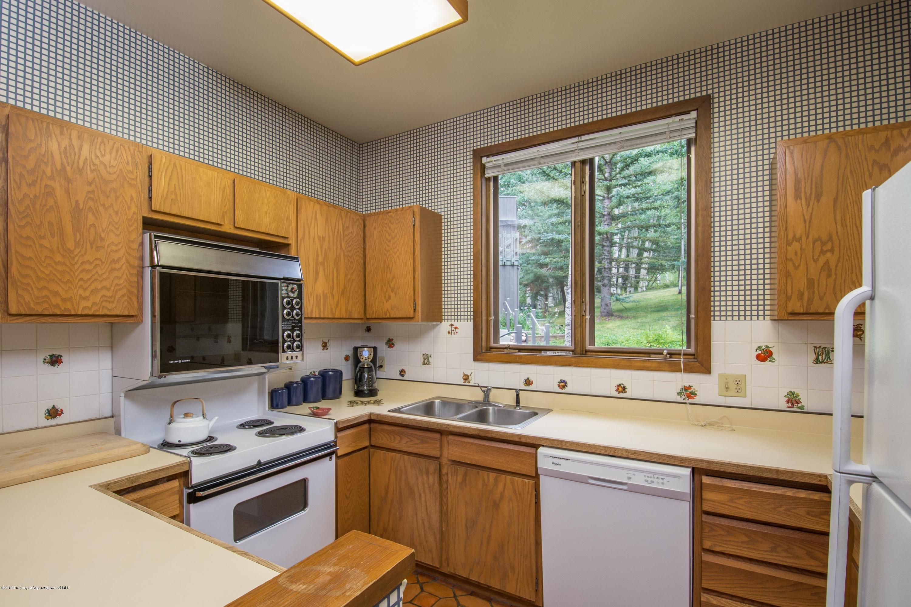 90 Meadow Ranch Road Snowmass Village, CO 81615 - Photo 5 of 12 5