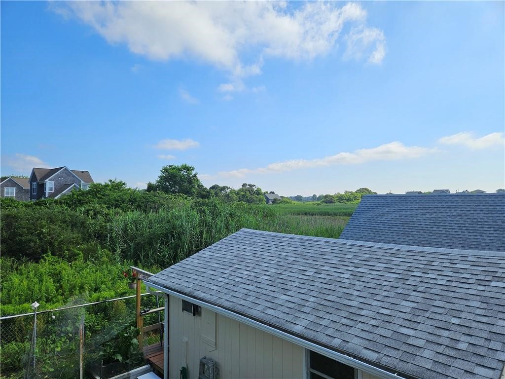 854 Matunuck Beach Road South Kingstown, RI 02879 - Photo 17 of 22