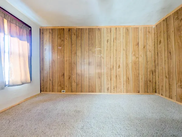 $176,000 | 206 North 2nd Avenue, Wausau, WI 54401