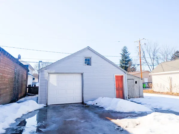 $176,000 | 206 North 2nd Avenue, Wausau, WI 54401